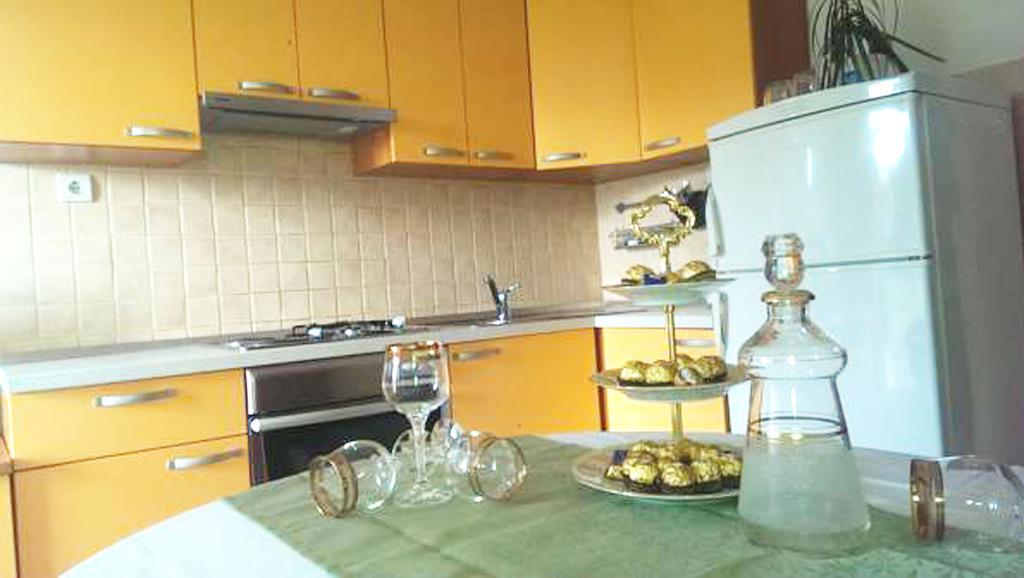 Apartments Mira Makarska Szoba fotó