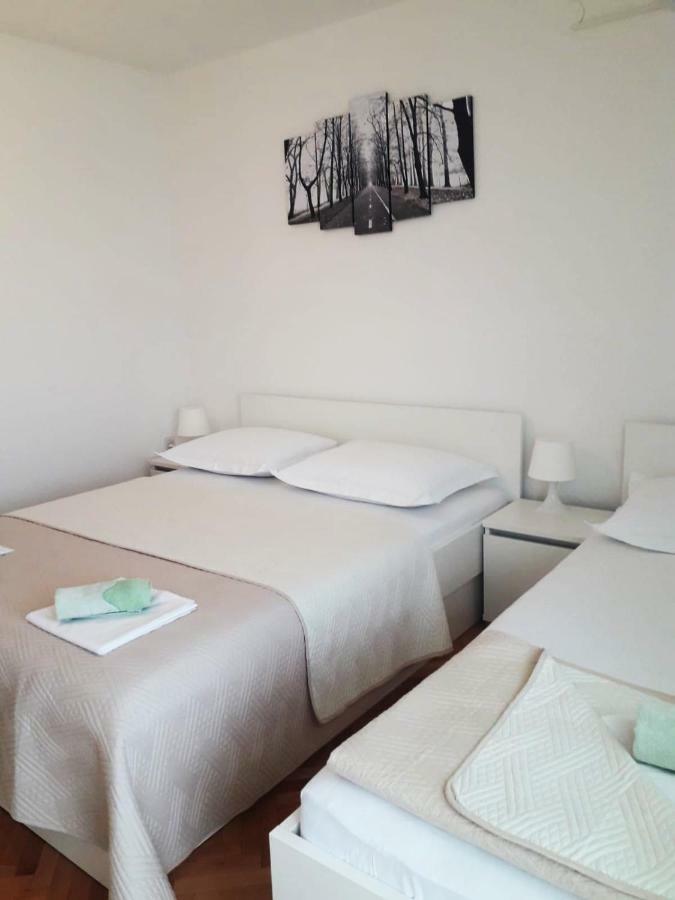 Apartments Mira Makarska Kültér fotó