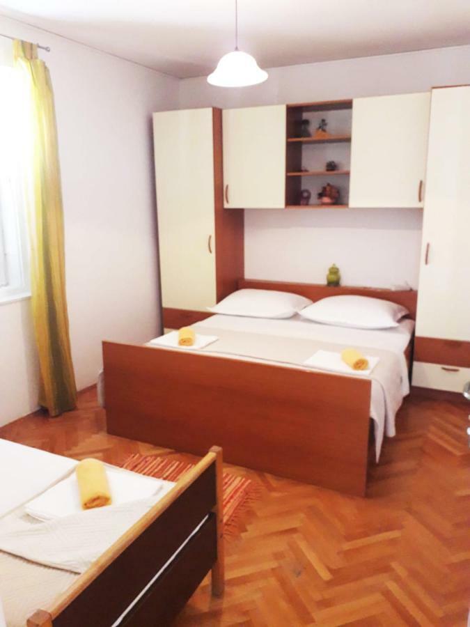 Apartments Mira Makarska Kültér fotó
